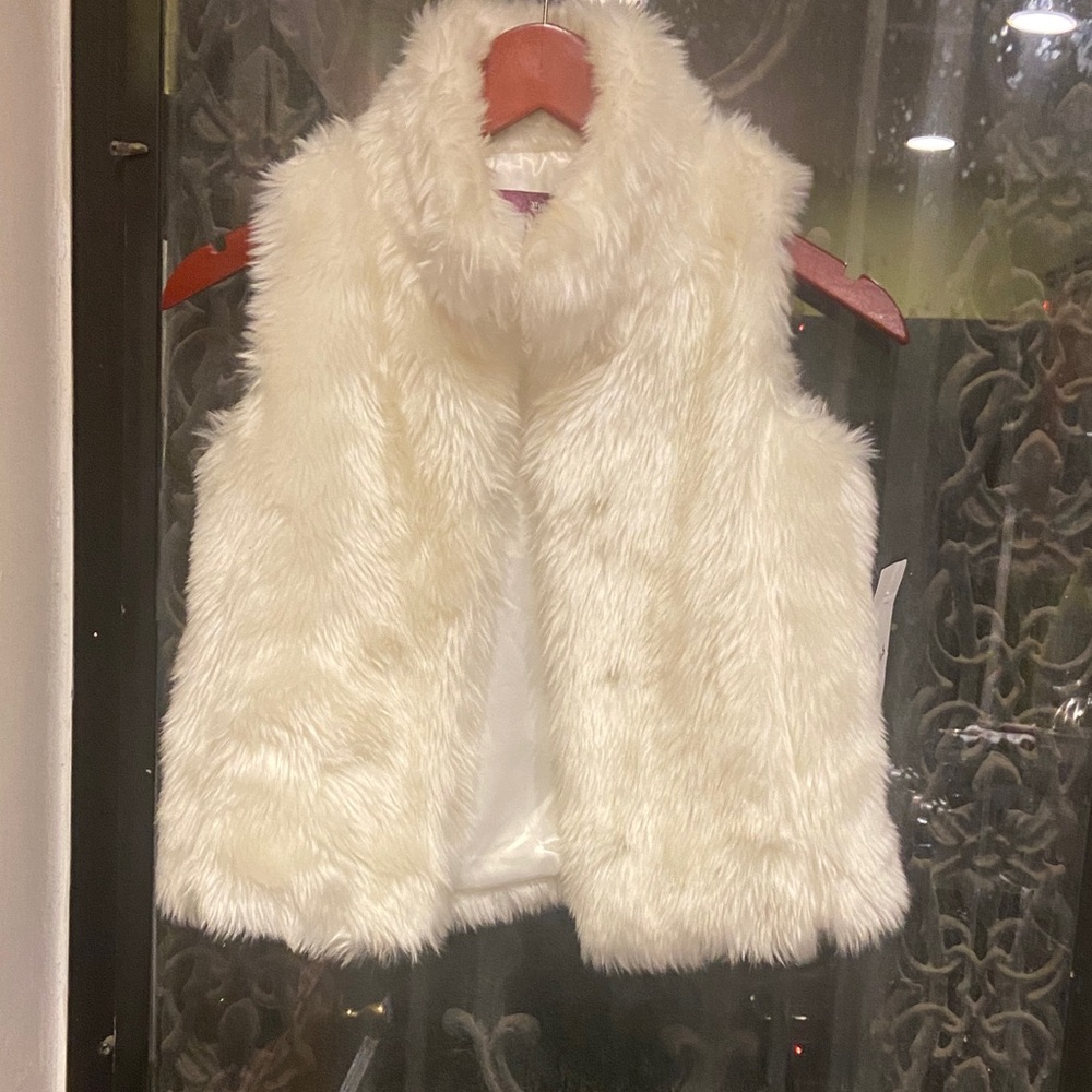 Epic Threads Ivory Faux Fur Vest